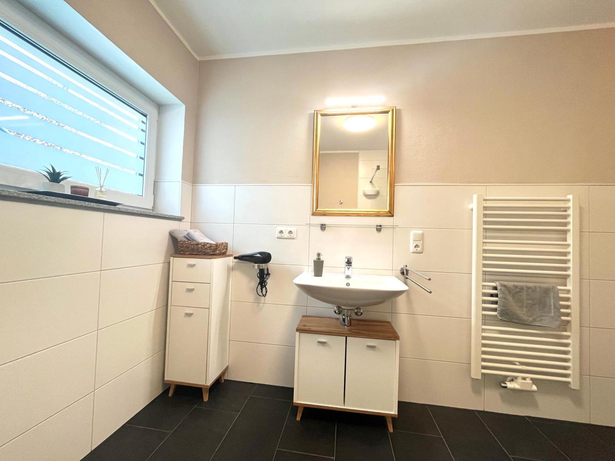 Ferienwohnung Sonnenterrasse, 1-4 Personen, 2 Schlafzimmer, Grosse Terrasse Müden Екстериор снимка