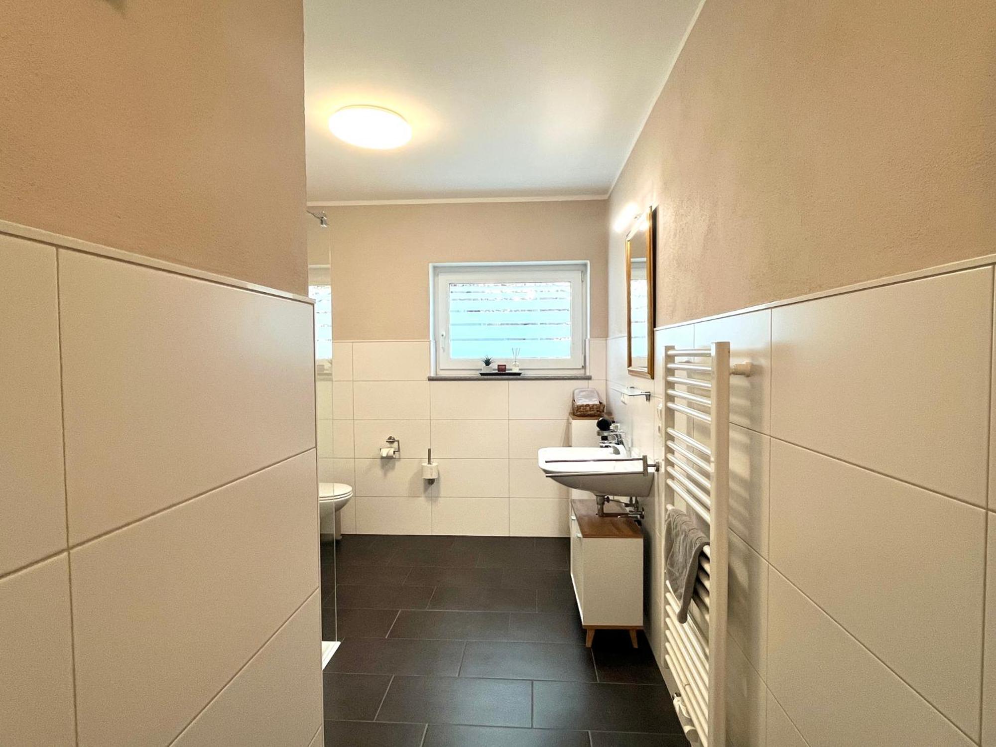 Ferienwohnung Sonnenterrasse, 1-4 Personen, 2 Schlafzimmer, Grosse Terrasse Müden Екстериор снимка