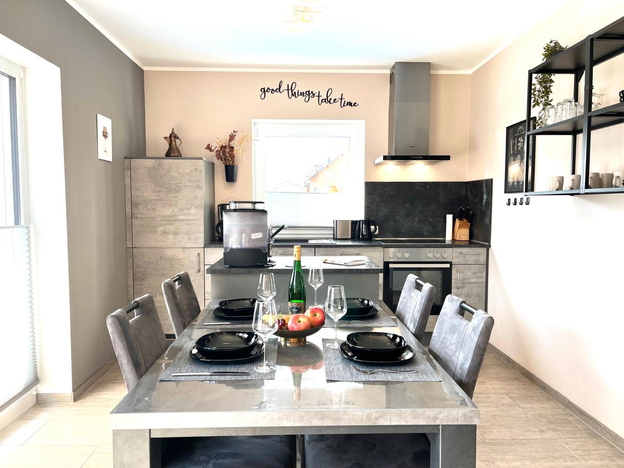 Ferienwohnung Sonnenterrasse, 1-4 Personen, 2 Schlafzimmer, Grosse Terrasse Müden Екстериор снимка